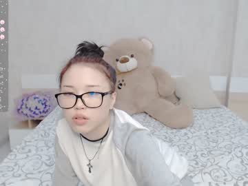 girl
        little_yena cam image #2005828