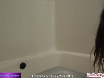 girl
        heatherbby cam image #1497803