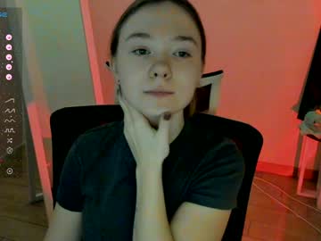 girl
        _margoqueen_ cam image #3535878