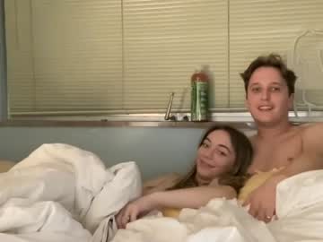 couple
        babyindy cam image #2063499