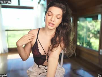 girl
        loollypop24 cam image #1424922