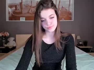 girl
        sof1a_shy cam image #483511