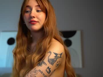 girl
        oliviavilolobos cam image #3598721