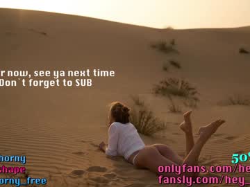 girl
        heyhorny_cb cam image #557726