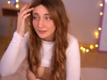 girl
        oliviavilolobos cam image #2913101