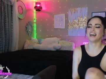 girl
        milf_lacey cam image #969983