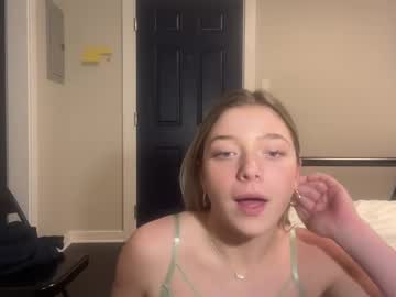girl
        ashleymoore_9 cam image #4063908