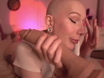 girl
        fuckingtoy_ cam image #2625869