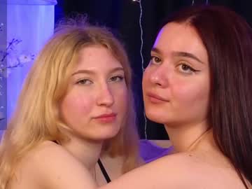 couple Close-up Pussy Web Cam Girls with polly_ruiz
