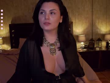 girl
        karrin cam image #2301827
