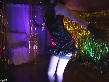 girl
        loollypop24 cam image #1243279