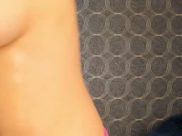 girl
        jeanfrancoa cam image #2198235