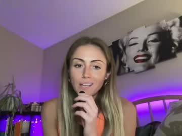 girl
        lexxximarie23 cam image #2016204