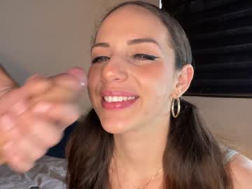 couple
        sabrinajonesxxx_ cam image #1108168
