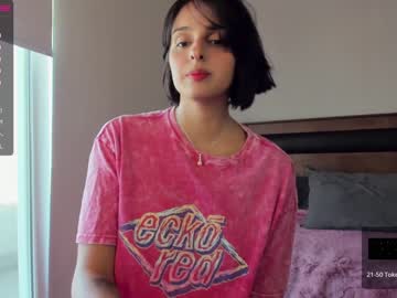 girl
        yourfreakygirl cam image #731185
