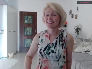 girl
        jasmin18v cam image #4230281