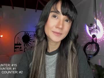 girl
        lonelly_lolly98 cam image #767005