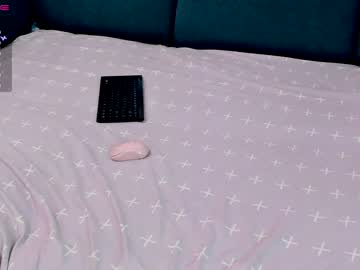 girl
        delicious_couple_ cam image #272901