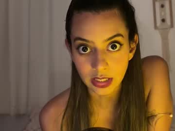 girl
        mayahepburn cam image #3830520