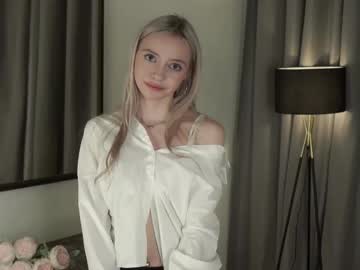 girl
        taitedutch cam image #4184314