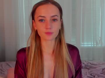 girl
        angelina_new cam image #124386