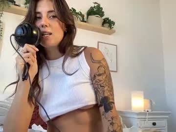 girl
        taylorslittlekingdom cam image #2278485