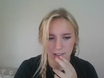 girl
        dumb_blonde69 cam image #1295290