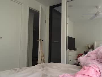 girl
        avabrooks cam image #3016104
