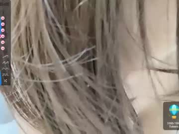 girl
        abby_youyou cam image #19067