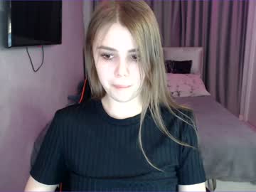 girl
        tripleprinces cam image #859926