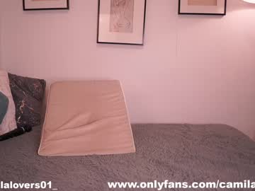 girl
        camilalovers01 cam image #2450721
