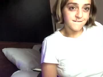 girl
        hottarmenian cam image #1005403