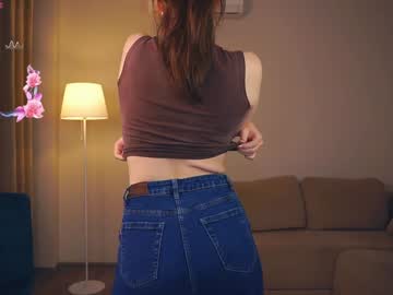 girl
        odelynaclay cam image #3432424