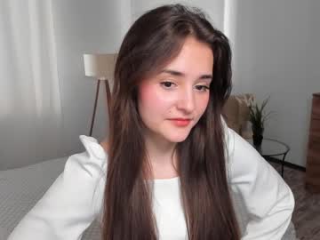girl
        lamiahass cam image #2755182