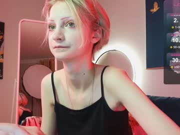 girl
        maowex cam image #2042476