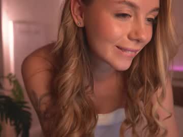 girl
        tokyo_n cam image #4155873