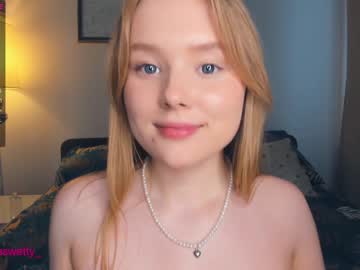 girl
        sun_shiiine cam image #1292370