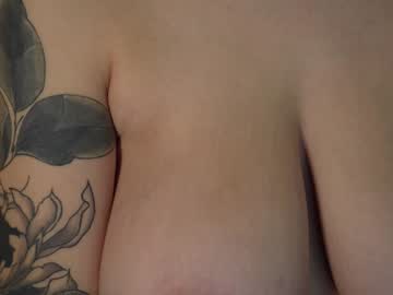 girl
        linda_warners cam image #3820169