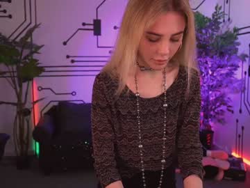 girl
        anabel054 cam image #197313