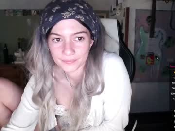 girl
        pixelatedprincess cam image #1455257