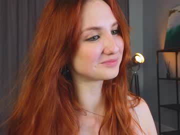 girl
        lynnalltop cam image #2965631