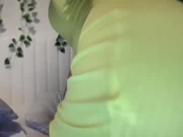 girl
        gia_is_horny cam image #2531867