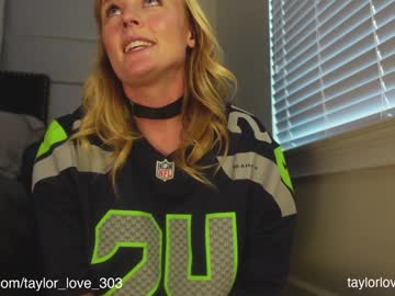 girl
        taylor_love_303 cam image #246346