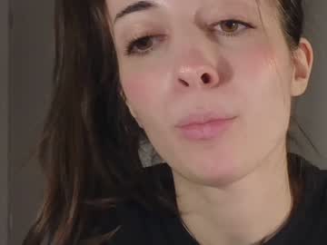 girl
        rosykindred cam image #857194