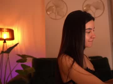 girl
        winona__ cam image #1225605