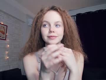 girl
        sky_in_my_eyes cam image #761013