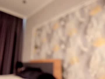 girl
        alicepreuoston cam image #4185211