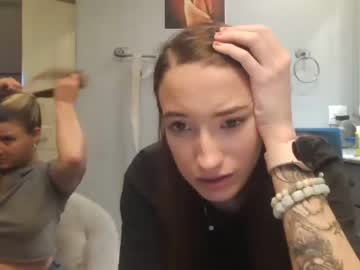 couple
        slangingandbangin cam image #2660618