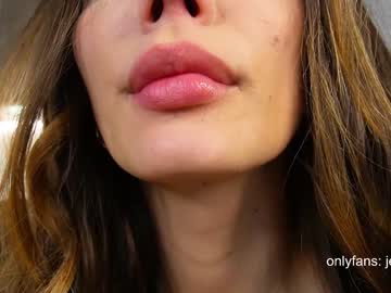 girl
        therealbonnieclydex cam image #1033036