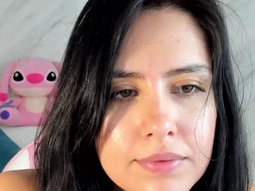 girl
        allisonpalmer cam image #1429124